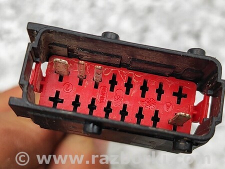 ФОТО Контакти бічних зсувних дверей Контакты боковой сдвижной для Renault Kangoo Киев