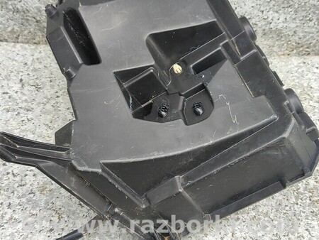 ФОТО Корпус блока предохранителей для Renault Kangoo Киев