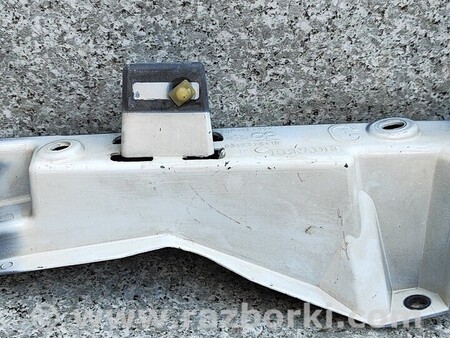 ФОТО Кронштейн крепление крыла лвое для Renault Kangoo Київ