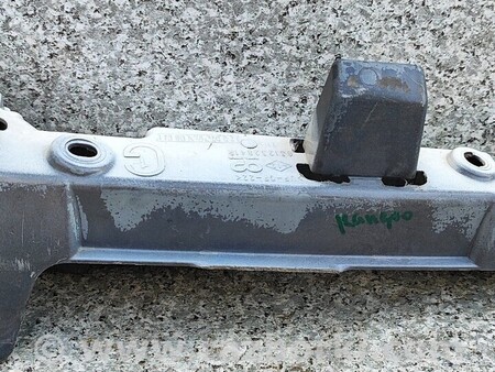 ФОТО Кронштейн крепление крыла лвое для Renault Kangoo Київ