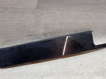 ФОТО Молдинг накладка стійки двері дверки задній правий для Skoda Karoq (2016-...) Киев