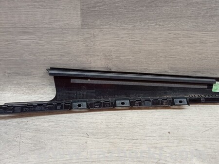 ФОТО Молдинг накладка стійки двері дверки задній правий для Skoda Karoq (2016-...) Киев