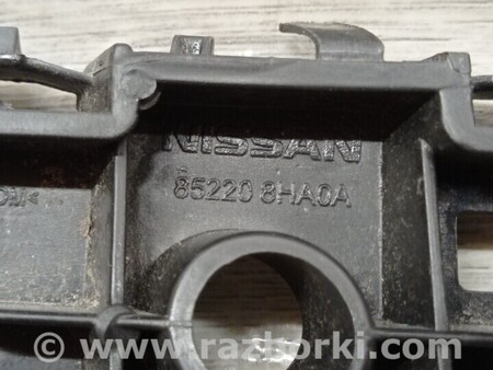 ФОТО Кронштейн кріплення направляюча бампера заднього права для Nissan Kicks Киев