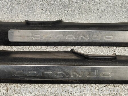 ФОТО Накладки порога левая правая для SsangYong Korando Киев