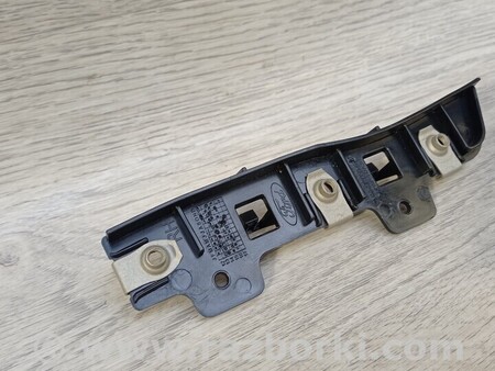 ФОТО Кронштейн Крепление Направляющая бампера переднего правый для Ford Kuga Киев