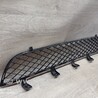 ФОТО Решетка радиатора бампера переднего центральная нижняя для Mitsubishi L200 Киев