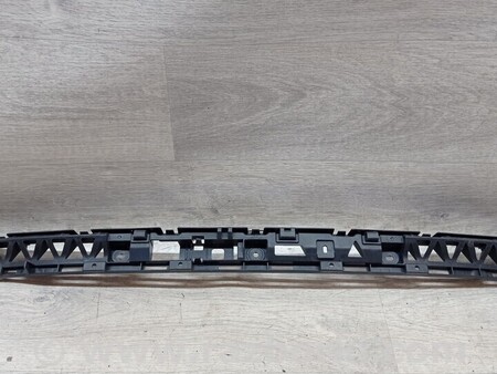 ФОТО Кронштейн бампера заднего центральный для Seat Leon Київ