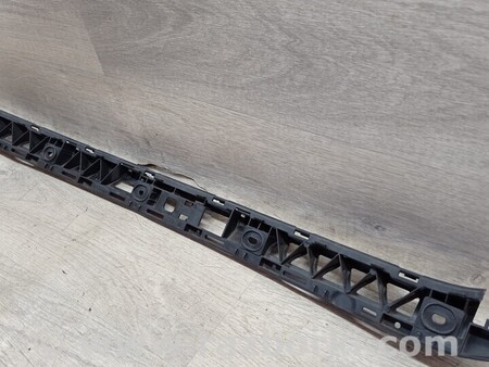 ФОТО Кронштейн бампера заднего центральный для Seat Leon Київ