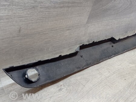 ФОТО Молдинг бампера переднего центральный для Seat Leon Київ