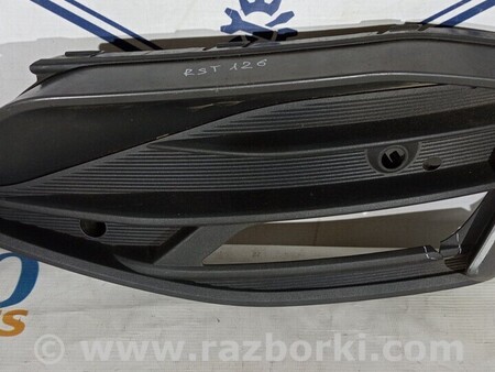 ФОТО Решетка бампера переднего левая для Seat Leon Київ