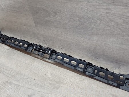 ФОТО Універсал Кронштейн бампера заднего центральный для Seat Leon Київ