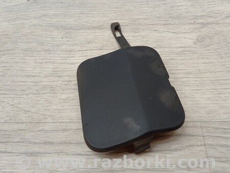 ФОТО Заглушка бампера буксировочного крюка передняя для Renault Logan Киев