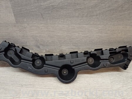 ФОТО Кронштейн кріплення направляюча заднього бампера правий для Dacia Logan Киев