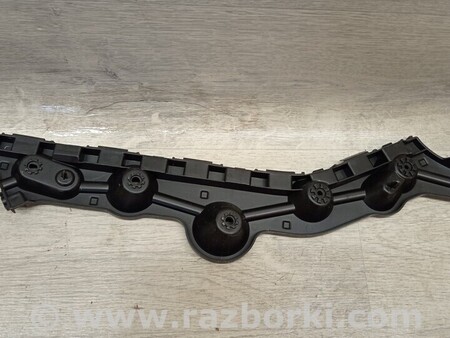 ФОТО Кронштейн кріплення направляюча заднього бампера правий для Dacia Logan Киев