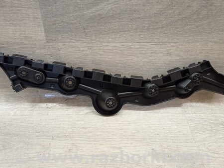 ФОТО Кронштейн кріплення направляюча заднього бампера правий для Dacia Logan Киев