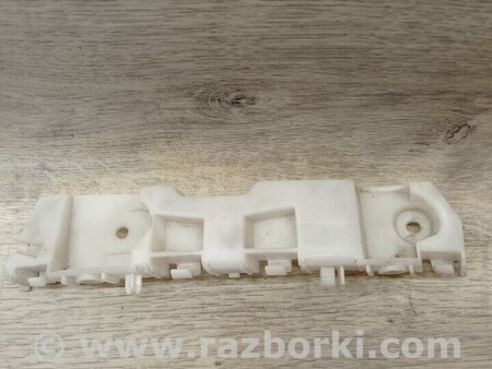 ФОТО Кронштейн кріплення направляюча переднього бампера лівий для Renault Logan Киев