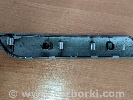 ФОТО Накладка ручки двери передней внутренняя правая для Renault Logan Киев