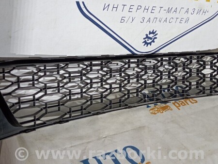 ФОТО Решетка бампера переднего для Dacia Logan Киев