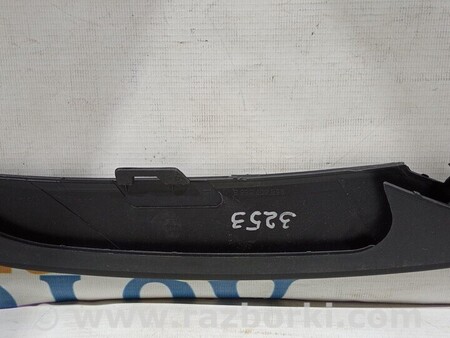 ФОТО Накладка молдинг планка решітки бампера ліва сторона для Porsche Macan Київ