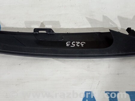 ФОТО Накладка молдинг планка решітки бампера ліва сторона для Porsche Macan Київ