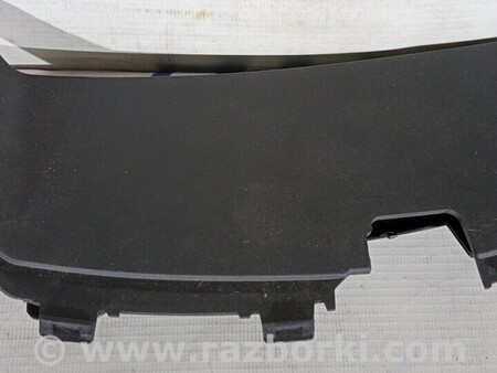 ФОТО Накладка решітки бампера ліва сторона рестайлінг для Porsche Macan Київ