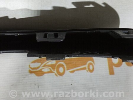 ФОТО Накладка решітки бампера ліва сторона рестайлінг для Porsche Macan Київ