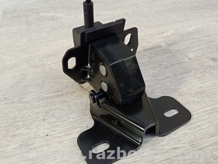 ФОТО Замок двери задний для Renault Master Киев
