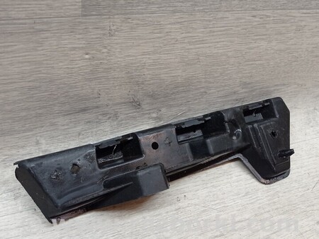 ФОТО Кронштейн кріплення напраляюча переднього бампера лівий для Renault Master Киев