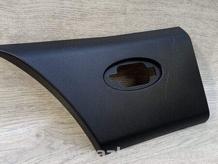 ФОТО Молдинг кузова задний левый за аркой для Renault Master Киев