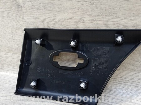 ФОТО Молдинг кузова задний левый за аркой для Renault Master Киев