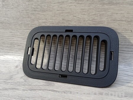 ФОТО Решетка вентилятора для Renault Master Киев