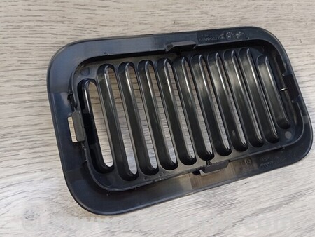 ФОТО Решетка вентилятора для Renault Master Киев