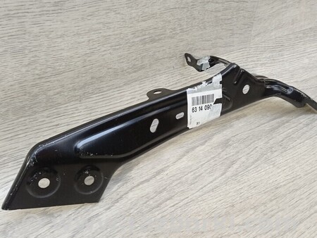 ФОТО Кронштейн крыла переднего правого для Renault Megane Киев