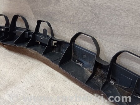 ФОТО Хетчбек Кронштейн бампера заднего центральный для Renault Megane Киев