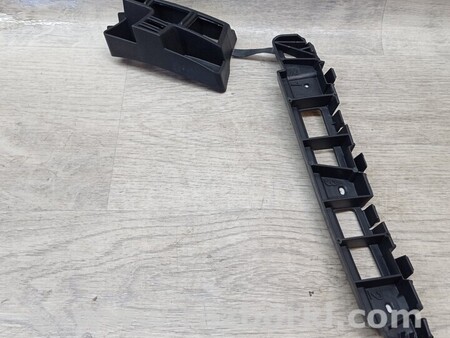 ФОТО Кронштейн крепления направляющей заднего бампера правый для Opel Meriva Киев