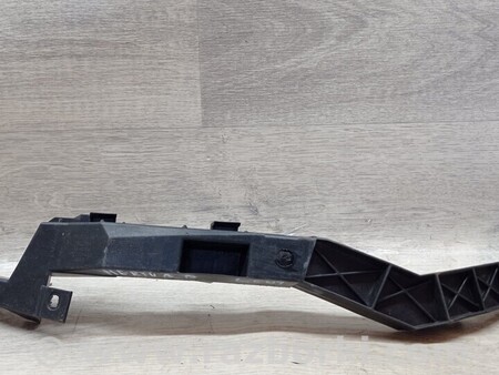 ФОТО Кронштейн кріплення направляюча переднього бампера ліва для Opel Meriva Киев