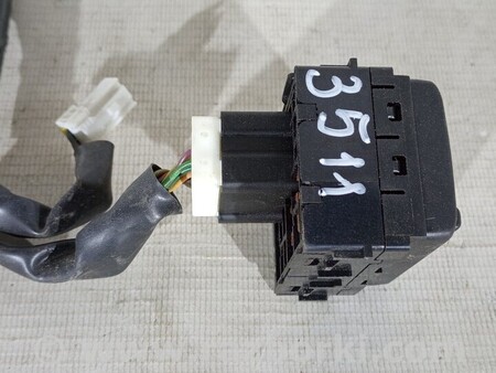 ФОТО Блок управления зеркалами на центральной консоли Блок для Nissan Micra Киев