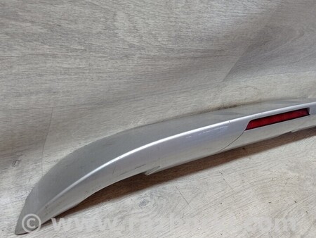 ФОТО Спойлер крышки багажника для Nissan Micra Киев