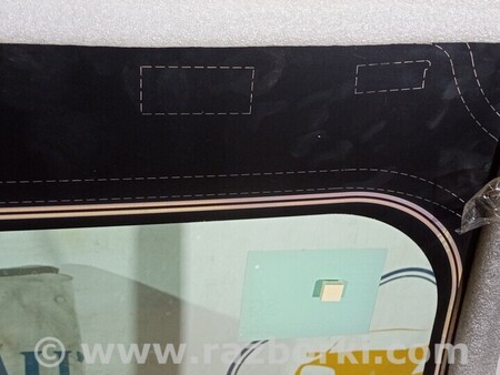 ФОТО Ветровое стекло местом под датчик дождя для Tesla Model 3 Киев