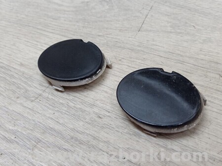 ФОТО Заглушка бампера буксировочного крюка передняя для Ford Mondeo 4 (09.2007-08.2014) Киев