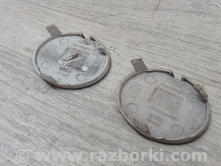 ФОТО Заглушка бампера буксировочного крюка передняя для Ford Mondeo 4 (09.2007-08.2014) Киев