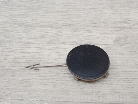 ФОТО Заглушка бампера буксировочного крюка передняя для Ford Mondeo 4 (09.2007-08.2014) Киев