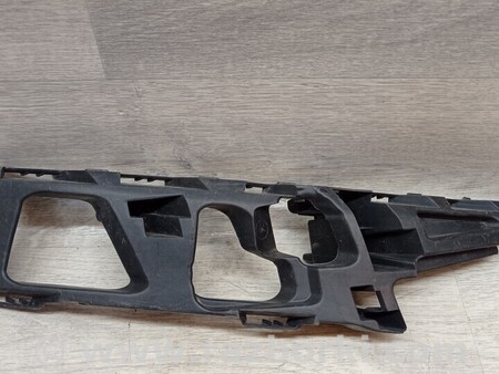 ФОТО Кронштейн кріплення направляюча переднього бампера правий для Ford Mondeo 4 (09.2007-08.2014) Киев