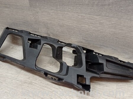 ФОТО Кронштейн кріплення направляюча переднього бампера правий для Ford Mondeo 4 (09.2007-08.2014) Киев