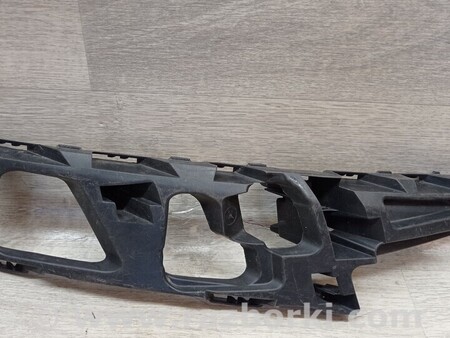 ФОТО Кронштейн кріплення направляюча переднього бампера правий для Ford Mondeo 4 (09.2007-08.2014) Киев