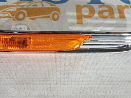 ФОТО Повторювач повороту на крилі правий для Ford Mondeo 4 (09.2007-08.2014) Киев