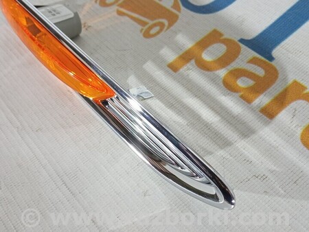 ФОТО Повторювач повороту на крилі правий для Ford Mondeo 4 (09.2007-08.2014) Киев