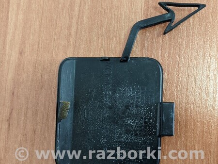 ФОТО Заглушка бампера буксировочного крюка передняя для Ford Mustang (2000-...) Киев