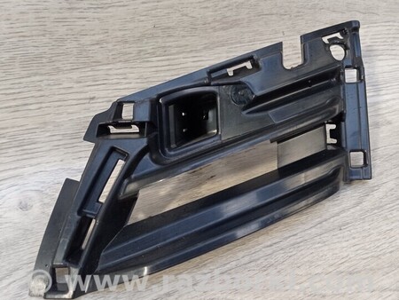 ФОТО Кронштейн бампера переднего правый для Skoda Octavia Киев