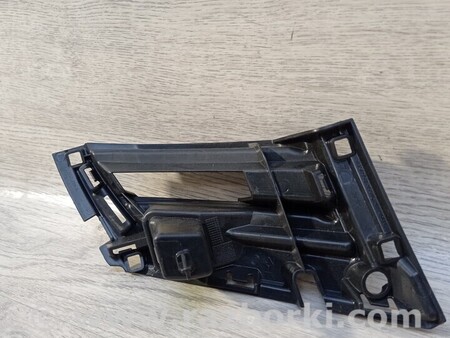 ФОТО Кронштейн бампера переднего правый для Skoda Octavia Киев